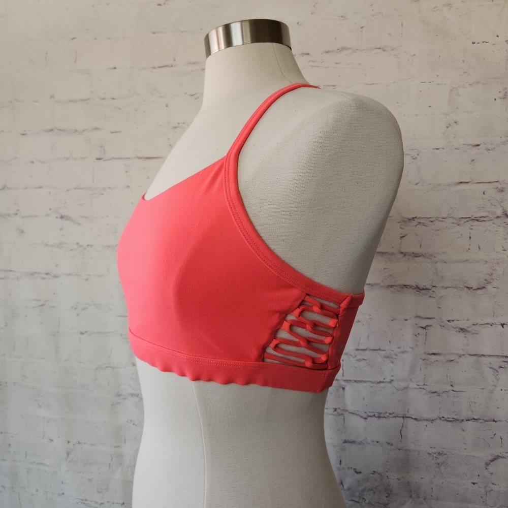 Fabletics Geyser Medium Impact Sports Bra Desert Rose Bright Coral Medium